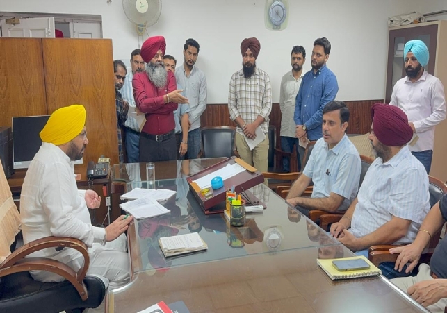 Harbhajan Singh ETO Conducts Surprise Inspection