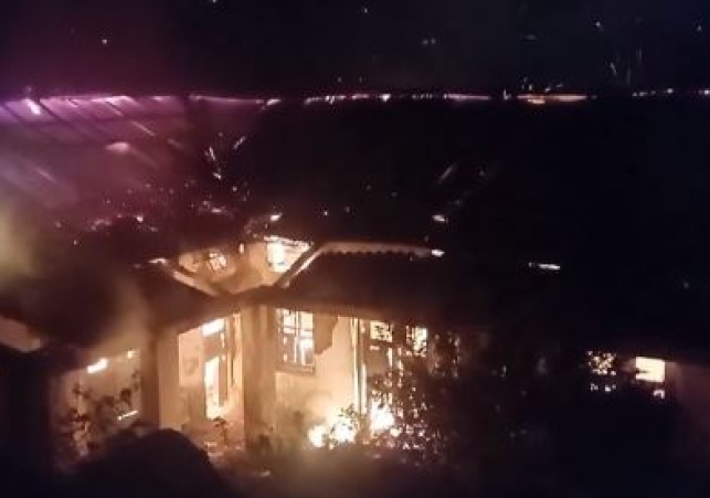 Massive fire in Sundernagar