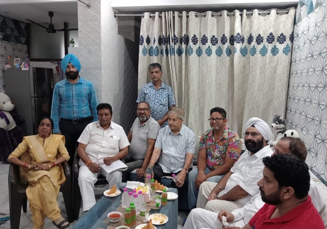 Emergency meeting of Shri Saraswati Dussehra Committee