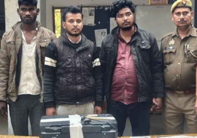 Three accused of printing fake currency notes