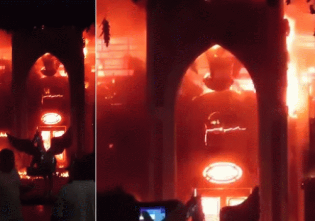 Massive fire breaks out late at night at a Faridabad