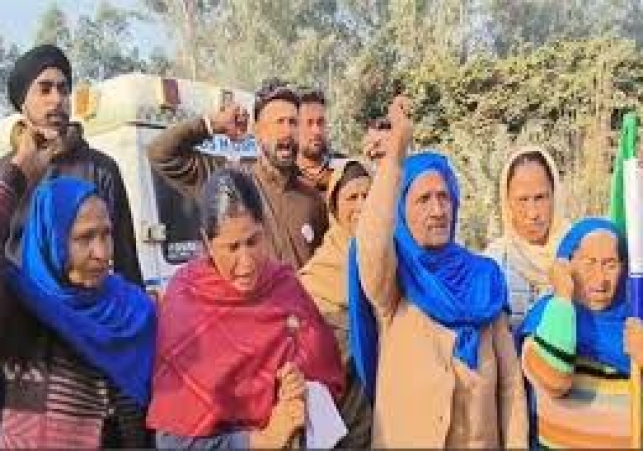 farmers-protest-intensifies-at-punjab-haryana-border