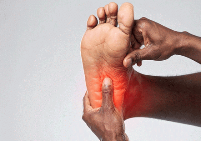 Feet are the mirror of the body, they give these signals before illness