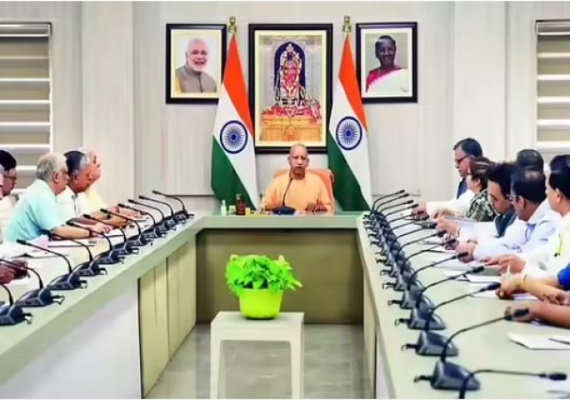 Lucknow and Jaunpur set an example