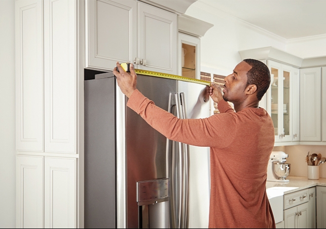 Know how to manage distance between fridge and wall at home.