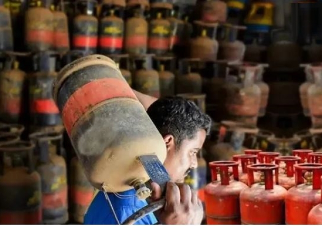 Commercial gas crisis deepens in Himachal