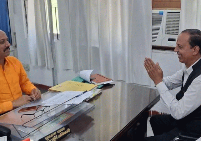 Deepening LPG Crisis in Hathras
