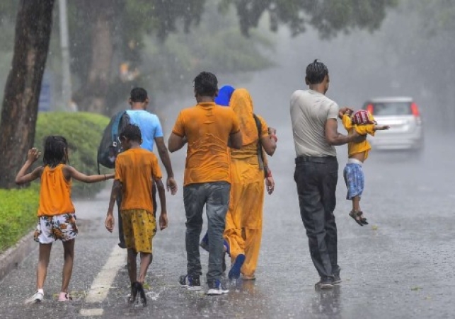 Delhi Weather Update: Orange Alert for Rain