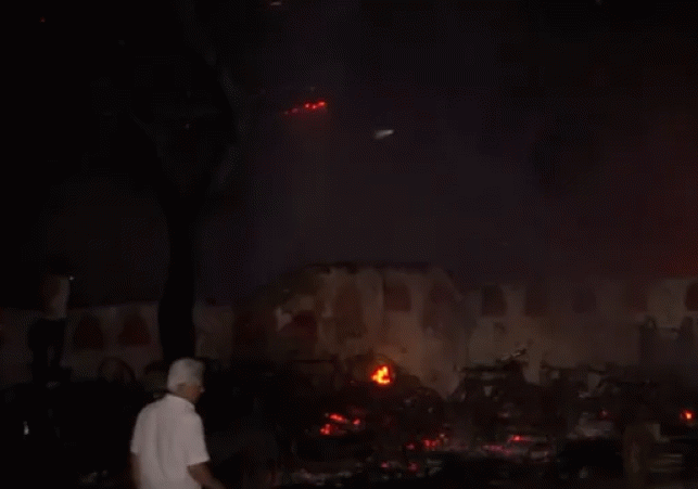 Massive fire in the Valmiki Basti slums