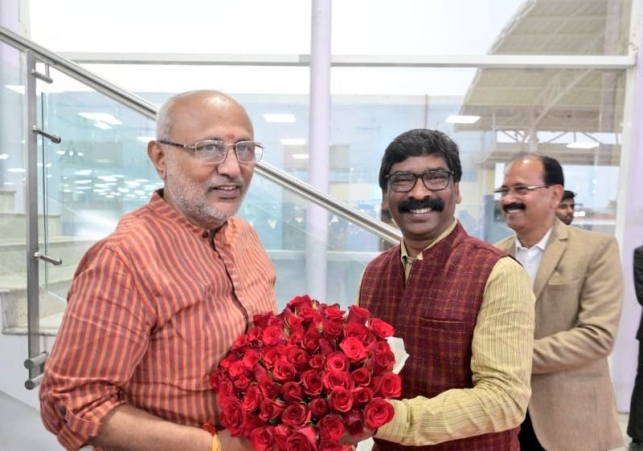 jharkhand cm hemant soren and governor CP Radhakrishan