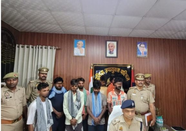 Eight Members Arrested In Kanpur