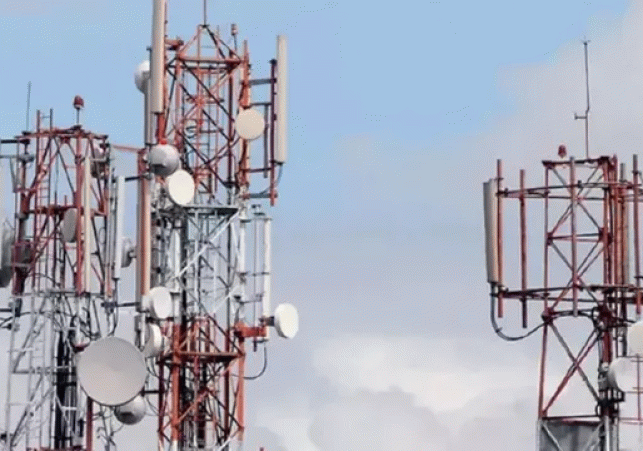 G Mobile and Internet Services Arrive for the First Time