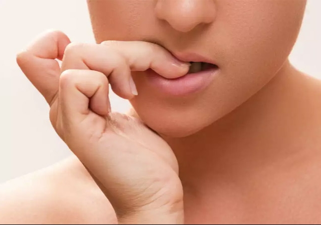 Know how to get rid of the habit of nail biting?