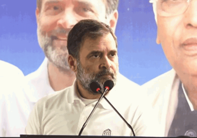 Rahul Gandhi replied when Congress manifesto mentioned 'Muslim League's imprint'