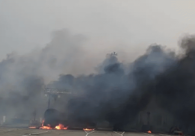 Massive fire in LPG tanker in Kaushambi