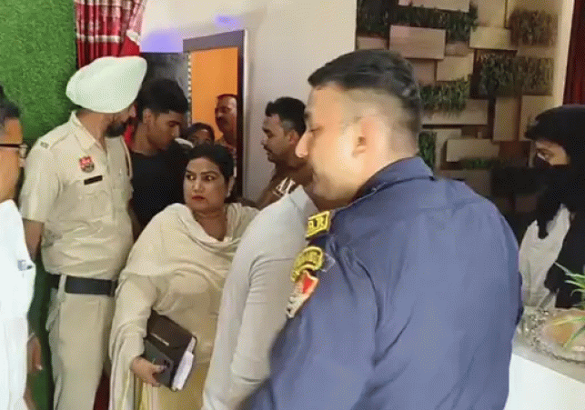 कैथल के होटल में Raid: दो युवतियां और दो युवक आपत्तिजनक हालत में पकड़े
