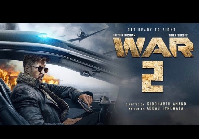 जूनियर एनटीआर, ऋतिक रोशन और कियारा आडवाणी अभिनीत वॉर 2 के धमाकेदार टीज़र ने सोशल मीडिया पर प्रशंसकों का दिल जीत लिया है। 