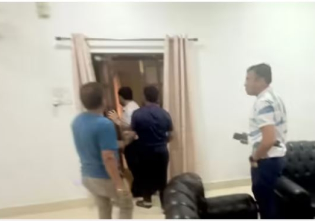 Liquor Party Exposed at Korba Rest House