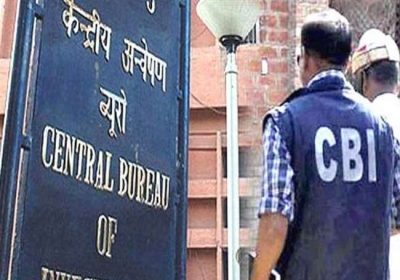 भ्रष्टाचार मामले में आज अनिल देशमुख और सचिन वाजे की हिरासत में ले सकती है CBI