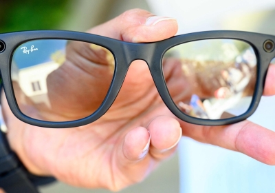 Ray-Ban Meta Smart Glasses Introduce AI and Translation Features