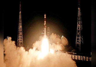 Distance between Spadex Satellites is 230 Meters