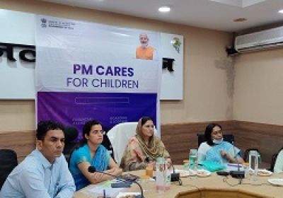 कोरोना में माता-पिता गंवाने वाले 93 बच्चों जिम्मेदारी निभाएंगे मोदी-मनोहर