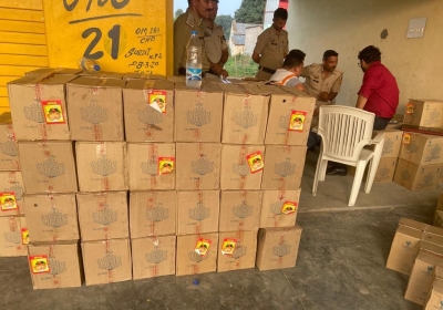 Illegal Liquor Box Recovered