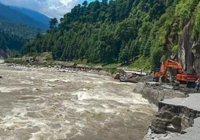 Flashflood Risk in 7 Himachal Districts as IMD Issues Orange Weather Warning