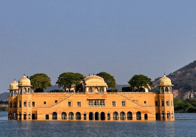 Temperatures rise dry weather in most areas