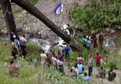 8 People Died After Car Fell Into Gorge In J&K