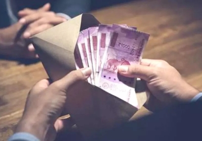 Vigilance bureau arrested officers: विजीलैंस ब्यूरो ने 1. 24 करोड़ रुपए की वित्तीय धोखाधड़ी के दोष में सहकारी बैंक के दो अधिकारियों को किया गिरफ़्तार