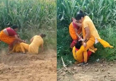 Bihar Women Teachers Fierce Fight Near School Viral Video