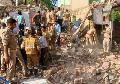 Agra Building Collapsed