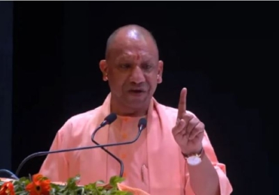 CM Yogi Taunts Akhilesh