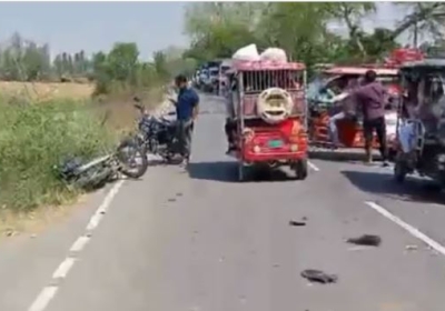 Speeding car hits bikes