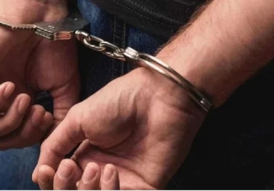 Police arrested the accused for Stealing Mobile Phones
