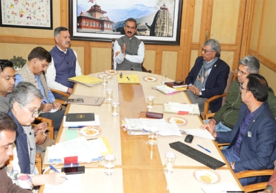Chief-Minister-Thakur-Sukhw