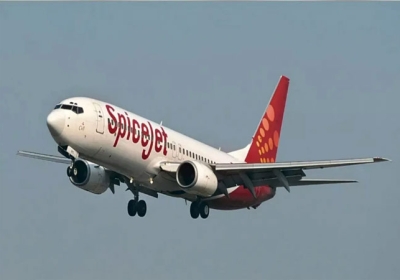 Delhi Leh SpiceJet 121 Plane Emergency Landing Breaking News