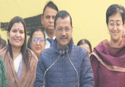 Delhi Mahila Samman Yojana Implemented 18+ Women Gets 1000 Rupees Every Month 