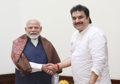 Haryana BJP Kuldeep Bishnoi met PM Modi With Family In Delhi Pictures