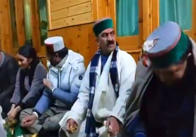 Himachal CM Murga Dinner