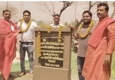 Two muslim brothers set an example of humanity by donating their land for the making of Hanuman Mandir 