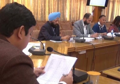 Aditya Negi Deputy Commissioner holds Bankers Consultation Association Meeting in Shimla 