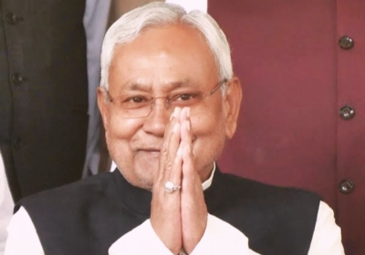 Bihar CM Nitish Kumar announces to give 4 lakhs to the families who have lost their member from poisoned liquor 