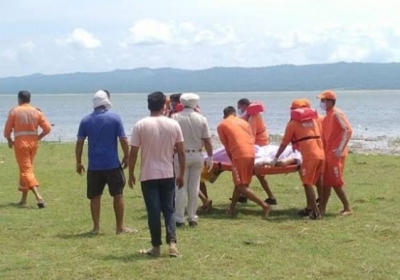 NDRF recovered the dead bodies of two youths who drowned in Pong Lake, relatives wept bitterly hugging the dead bodies of their dear ones.