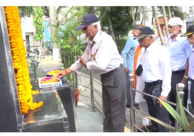 Disgruntled with the district administration, the Former Soldiers of Una organized a separate program on the occasion of Kargil Vijay Diwas and organized a Tribute Ceremony about an hour before the ad