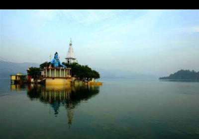 To develop Govind Sagar Lake as tourism and to promote water sports, a three-day national level water sports championship will start.