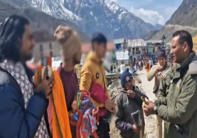 Kedarnath Dham 4 Youths Caught Consuming Drugs Police Action Update