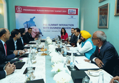 CM Mann met businessmen in Mumbai