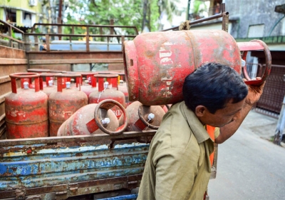 Middle East War LPG Gas Cylinder Price Hike In India Breaking News